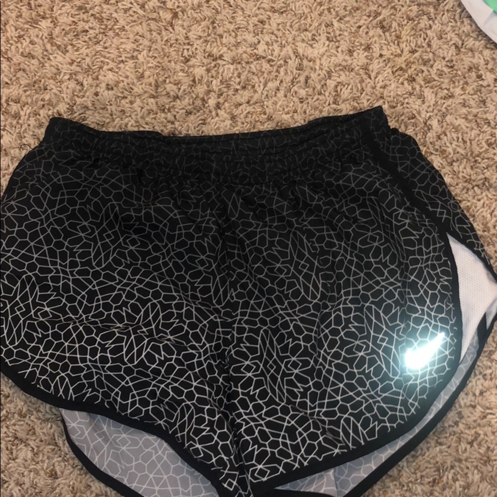 Black with white lines nike women’s shorts